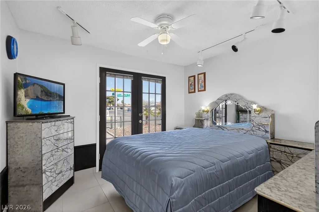 5681 Coaldale, Las Vegas, NV 89110