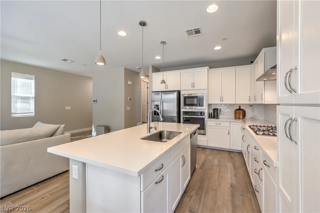 6591 Dove Point, Las Vegas, NV 89130