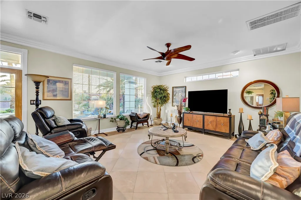 1645 Stonehill, Las Vegas, NV 89156