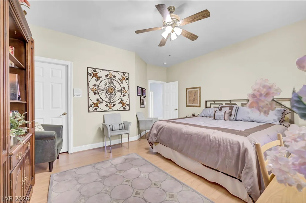 1645 Stonehill, Las Vegas, NV 89156