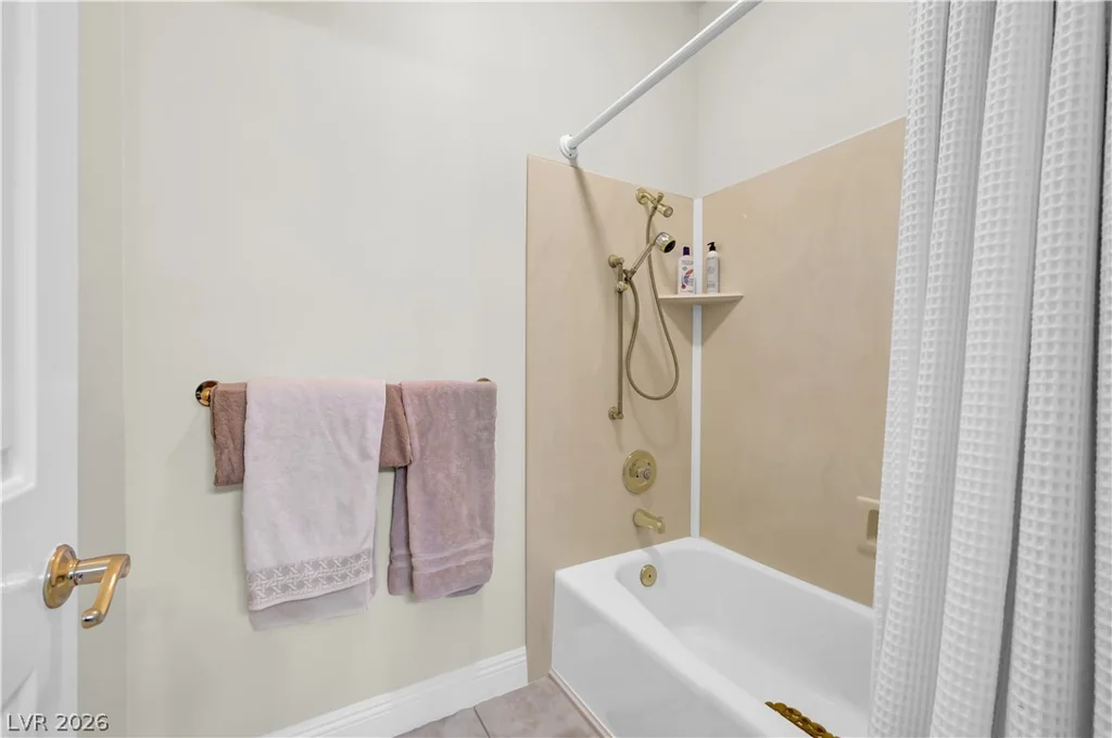 1645 Stonehill, Las Vegas, NV 89156
