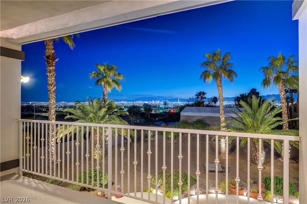 1645 Stonehill, Las Vegas, NV 89156