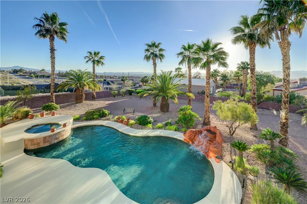 1645 Stonehill, Las Vegas, NV 89156