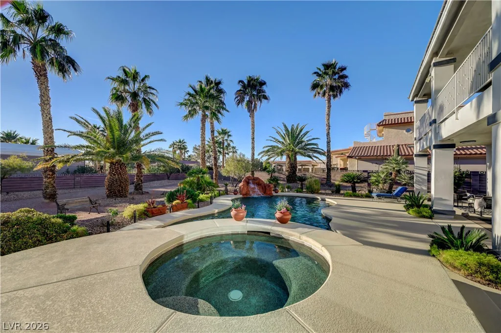 1645 Stonehill, Las Vegas, NV 89156