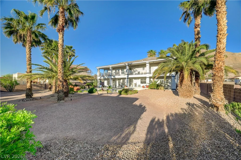 1645 Stonehill, Las Vegas, NV 89156