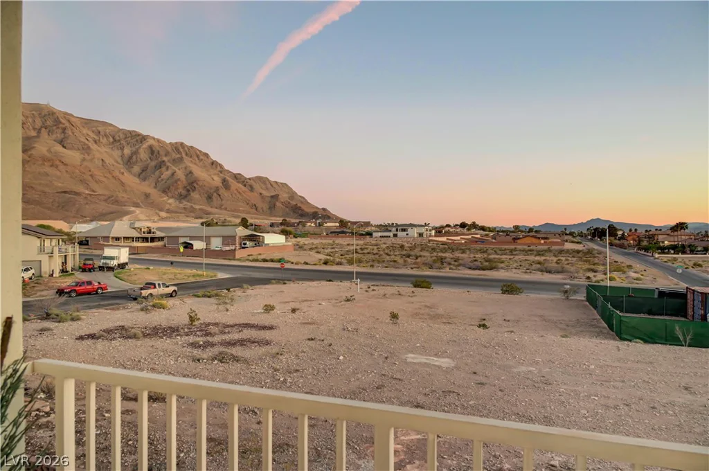 1645 Stonehill, Las Vegas, NV 89156