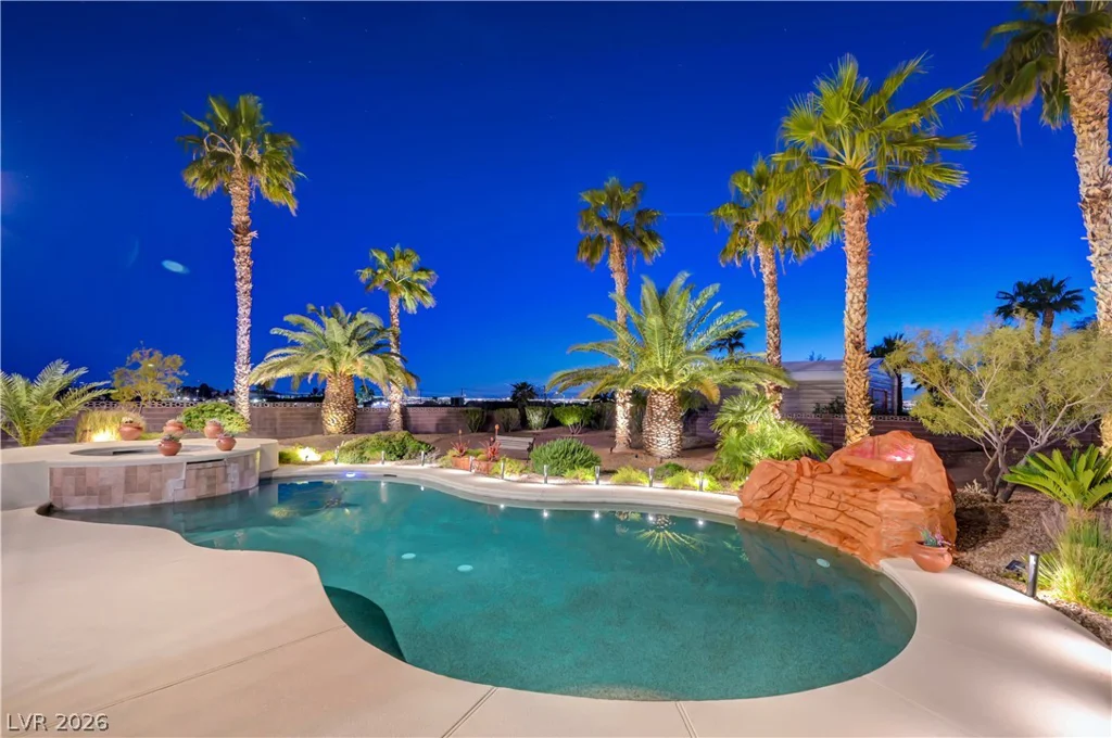 1645 Stonehill, Las Vegas, NV 89156