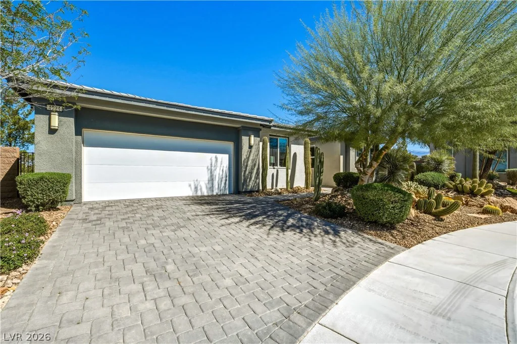 4924 Cactus Canyon, Pahrump, NV 89061
