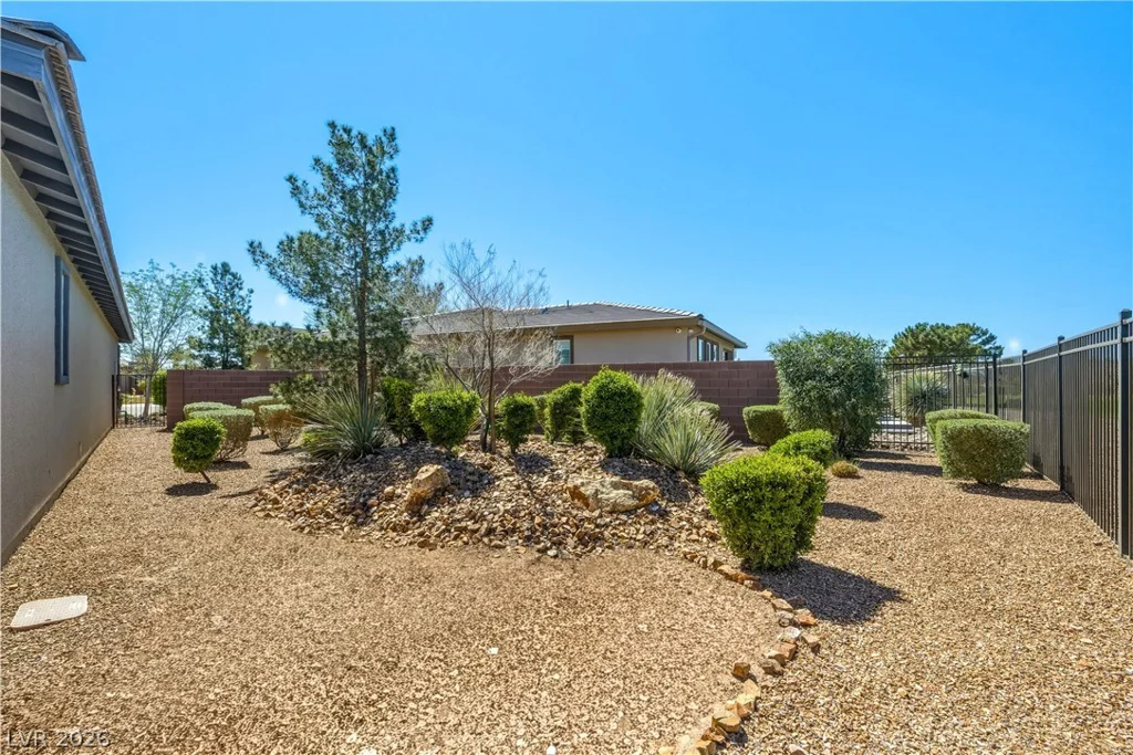 4924 Cactus Canyon, Pahrump, NV 89061