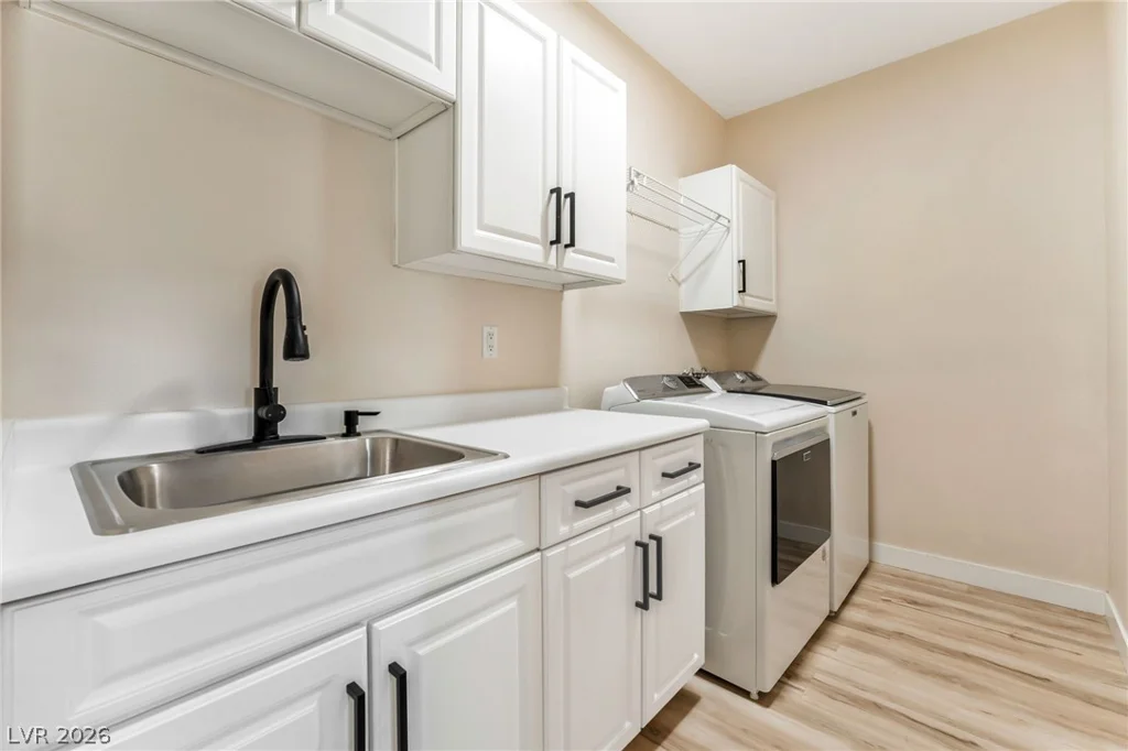 8737 Red Brook, Las Vegas, NV 89128