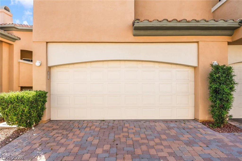 8737 Red Brook, Las Vegas, NV 89128