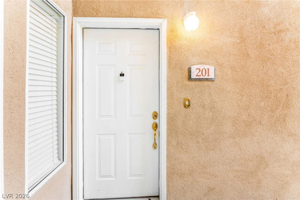 8737 Red Brook, Las Vegas, NV 89128