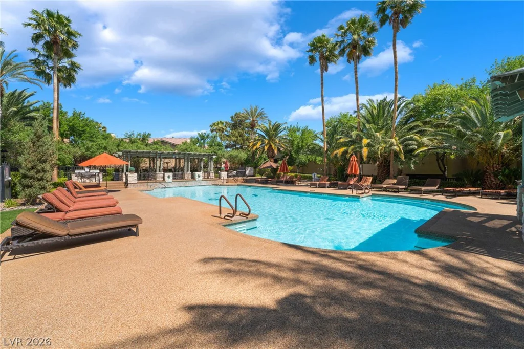 8737 Red Brook, Las Vegas, NV 89128