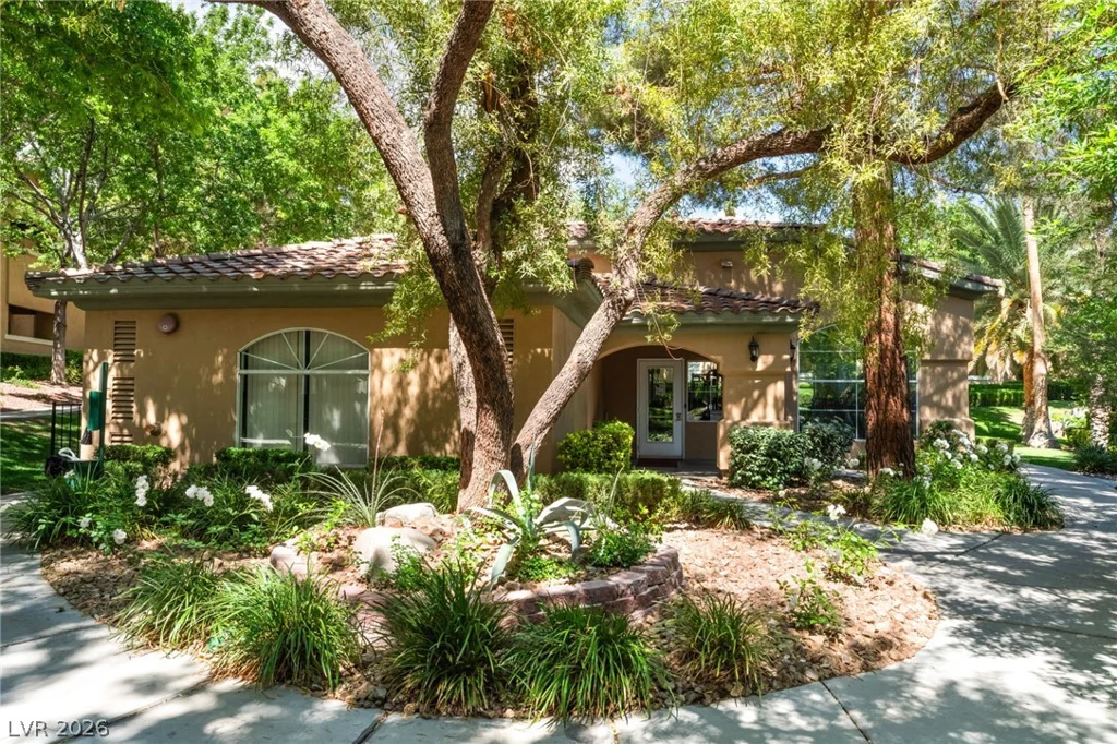 8737 Red Brook, Las Vegas, NV 89128