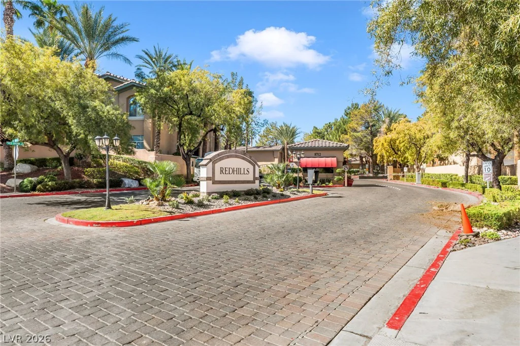 8737 Red Brook, Las Vegas, NV 89128