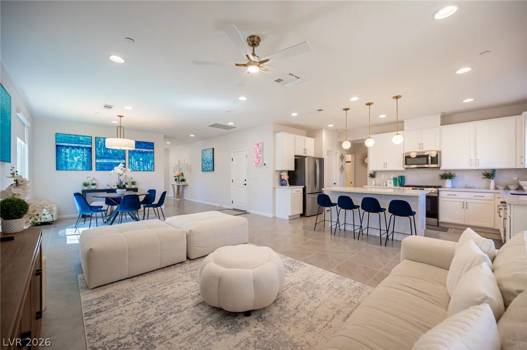 320 Della Pergola, Henderson, NV 89015