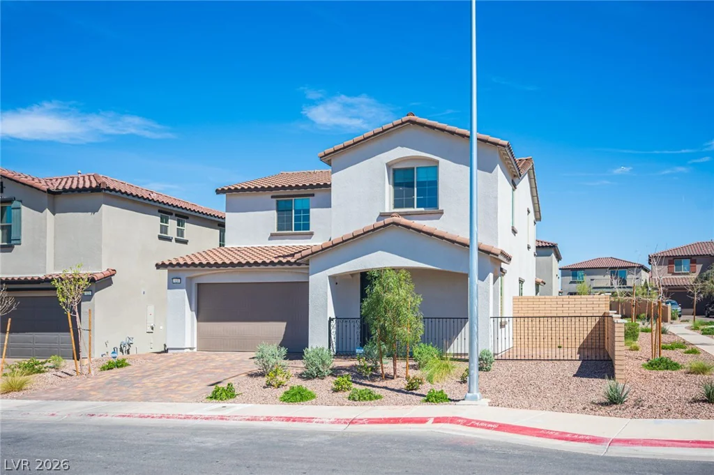 320 Della Pergola, Henderson, NV 89015