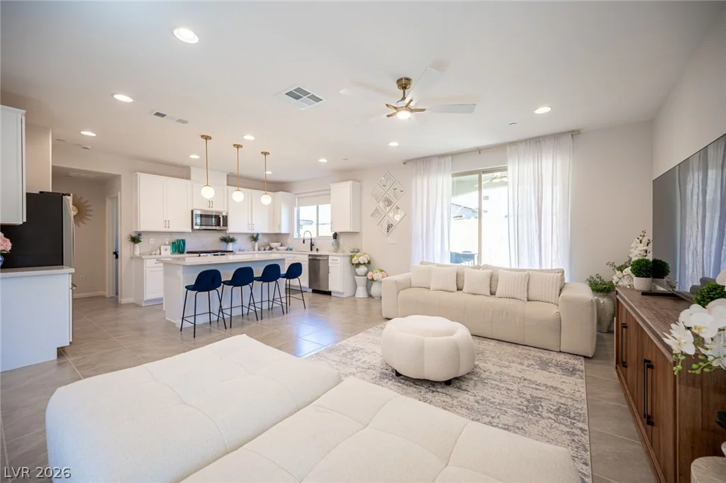 320 Della Pergola, Henderson, NV 89015