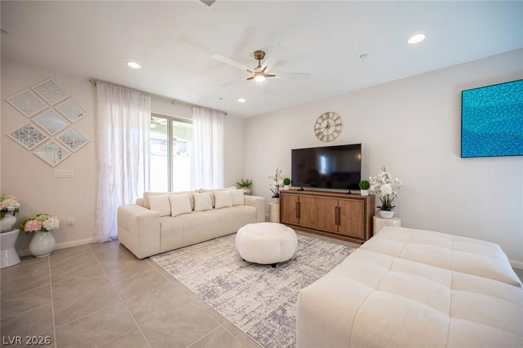 320 Della Pergola, Henderson, NV 89015