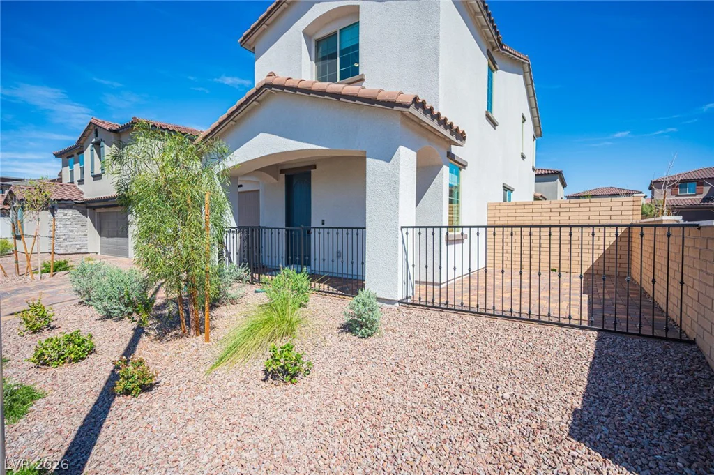 320 Della Pergola, Henderson, NV 89015