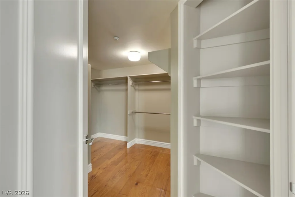 322 Karen, Las Vegas, NV 89109