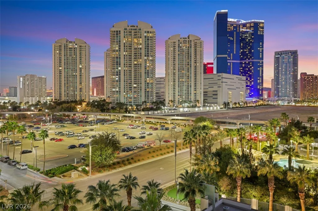 322 Karen, Las Vegas, NV 89109