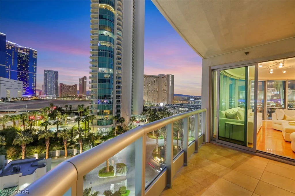 322 Karen, Las Vegas, NV 89109