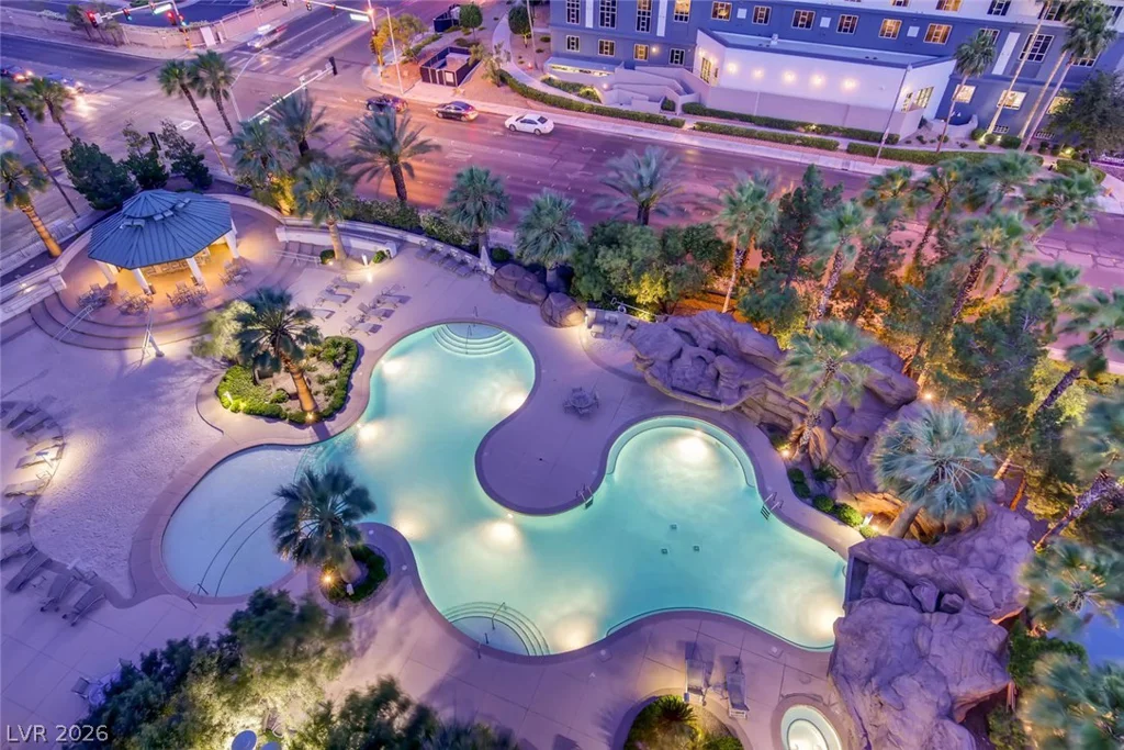 322 Karen, Las Vegas, NV 89109