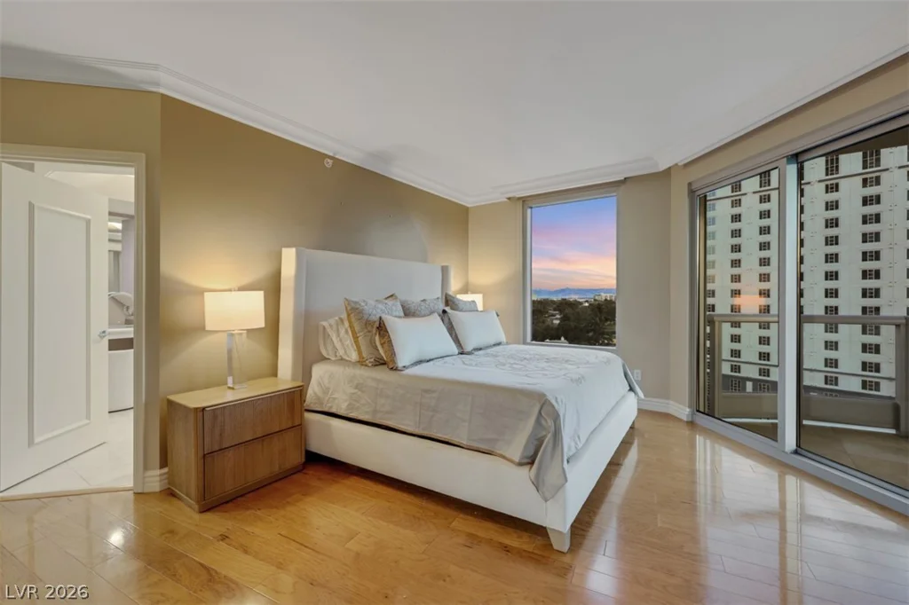 322 Karen, Las Vegas, NV 89109
