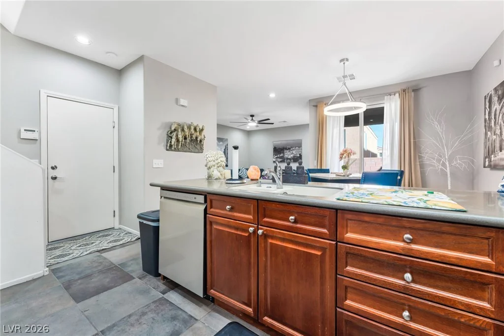 3636 Metter, Las Vegas, NV 89129