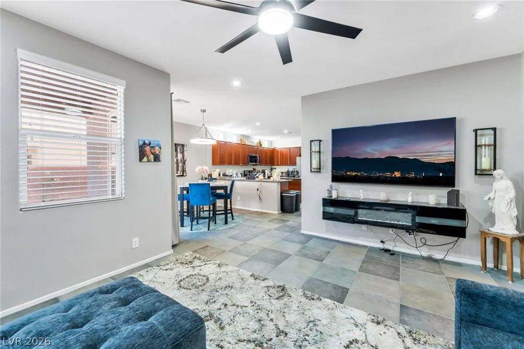 3636 Metter, Las Vegas, NV 89129