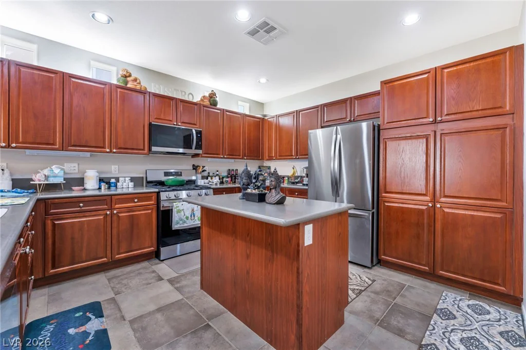 3636 Metter, Las Vegas, NV 89129
