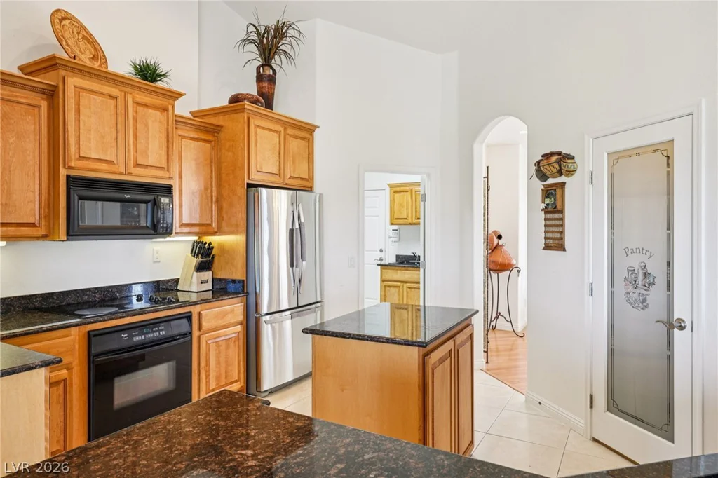 2180 Iroquois, Pahrump, NV 89048