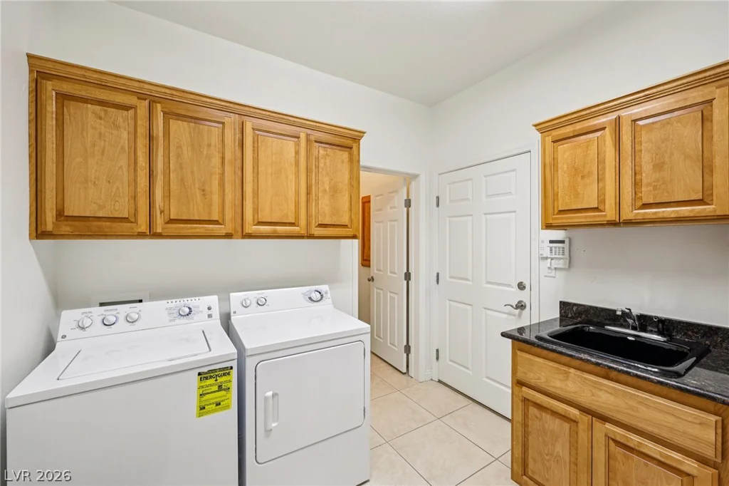 2180 Iroquois, Pahrump, NV 89048