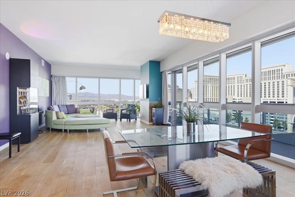 4471 Dean Martin, Las Vegas, NV 89103
