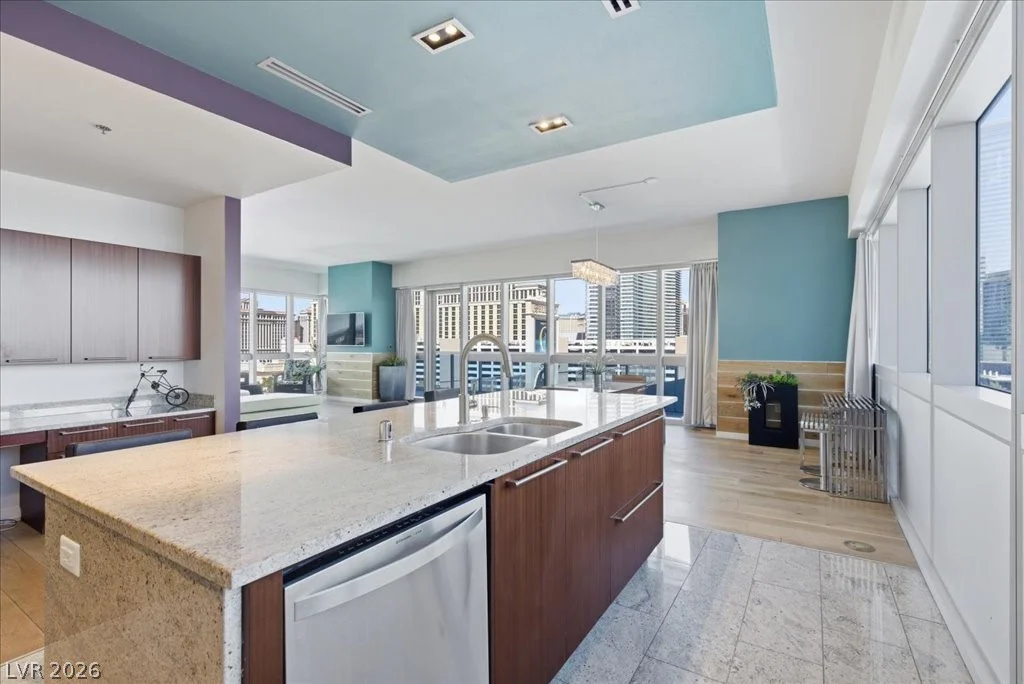 4471 Dean Martin, Las Vegas, NV 89103