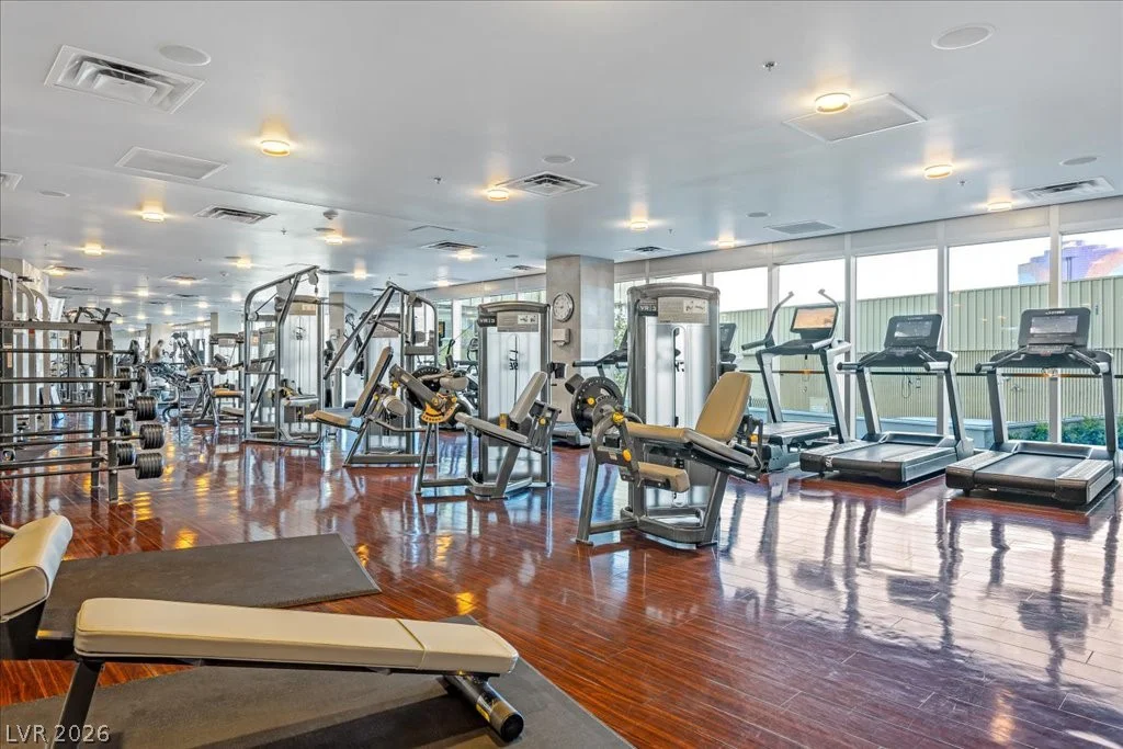 4471 Dean Martin, Las Vegas, NV 89103