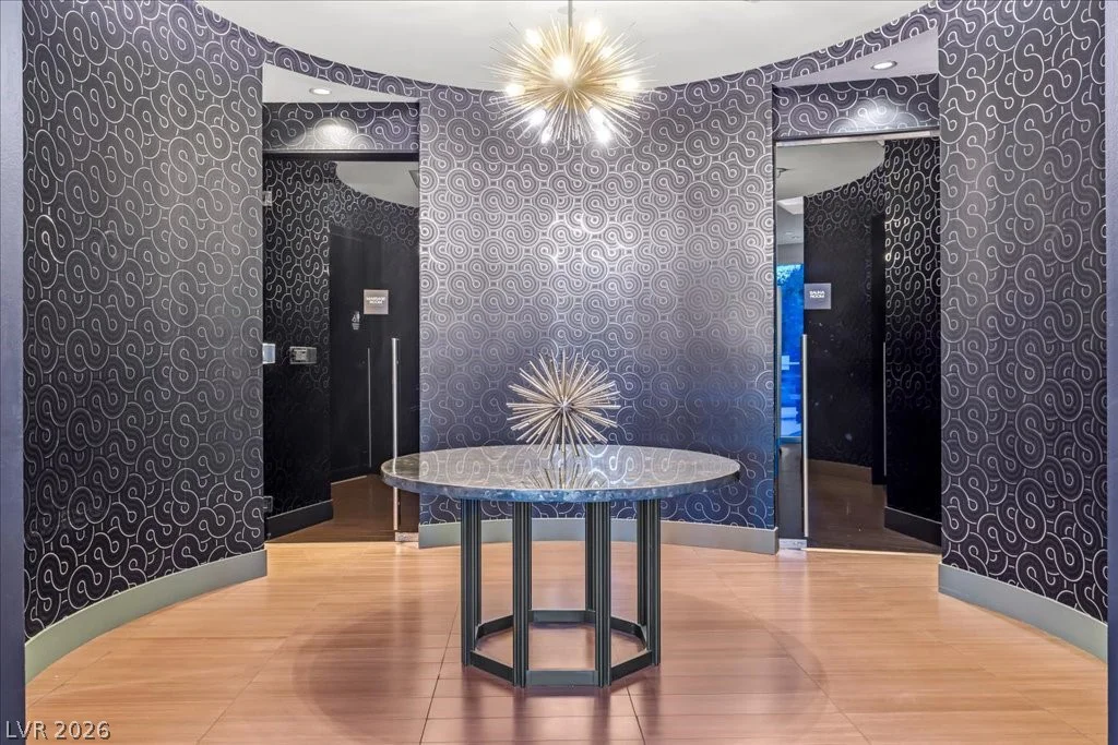 4471 Dean Martin, Las Vegas, NV 89103