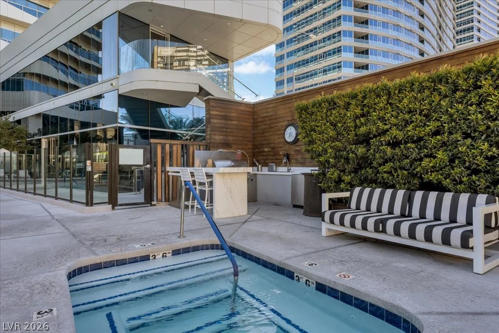 4471 Dean Martin, Las Vegas, NV 89103