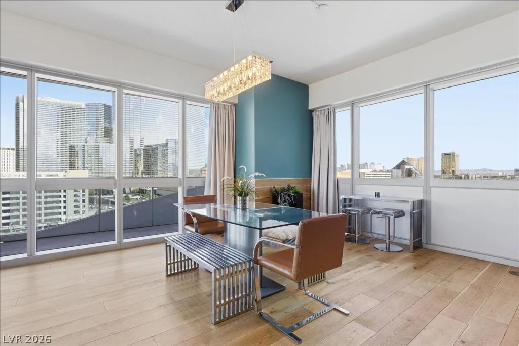 4471 Dean Martin, Las Vegas, NV 89103