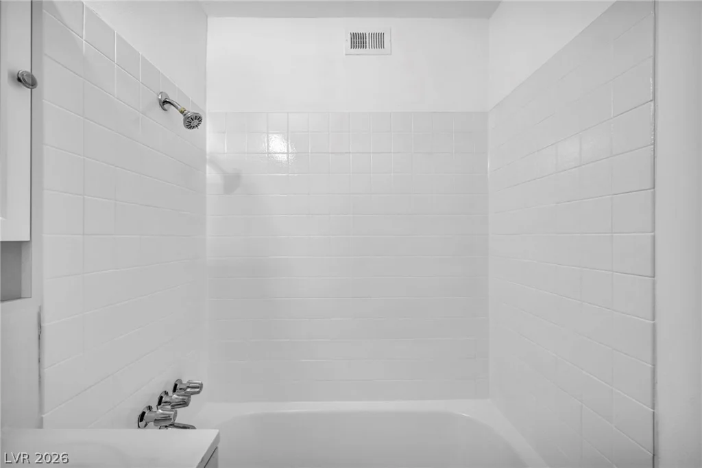 3720 Royal Crest, Las Vegas, NV 89119