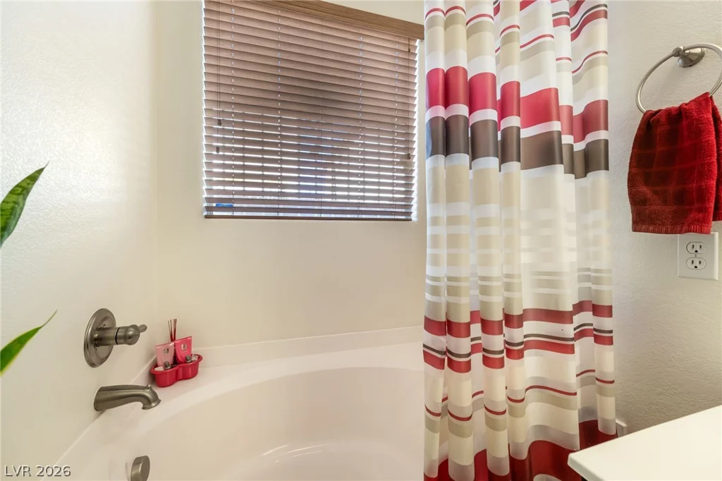5449 Gold Country, Las Vegas, NV 89122