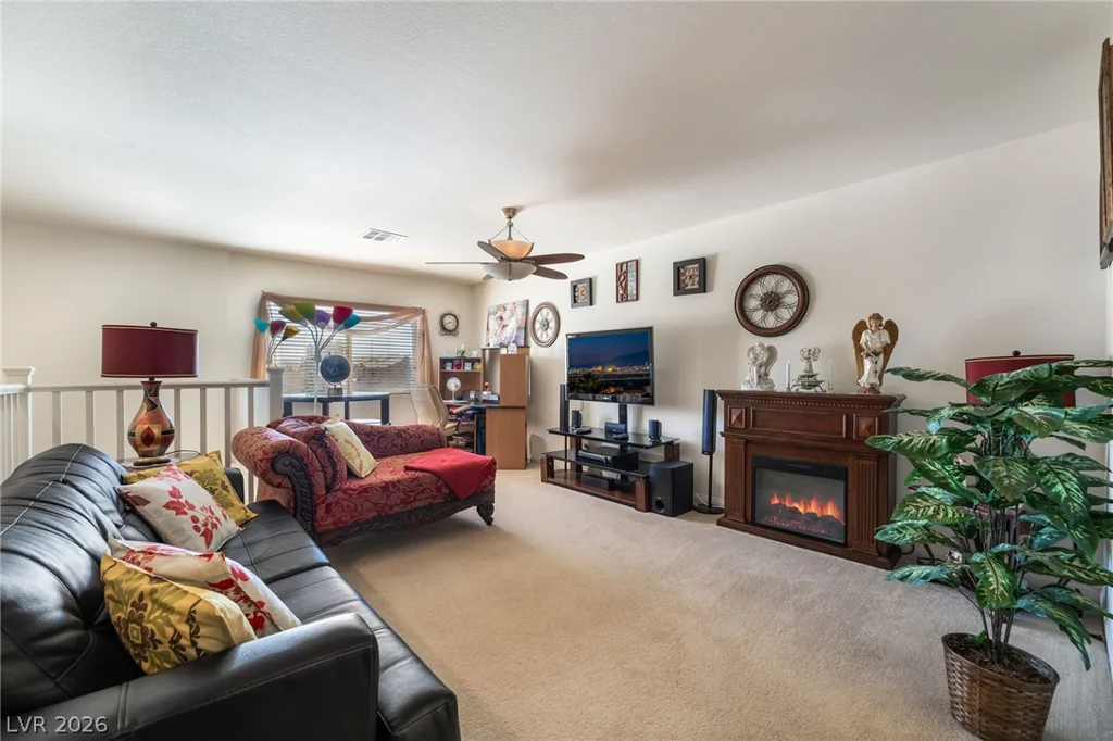 5449 Gold Country, Las Vegas, NV 89122