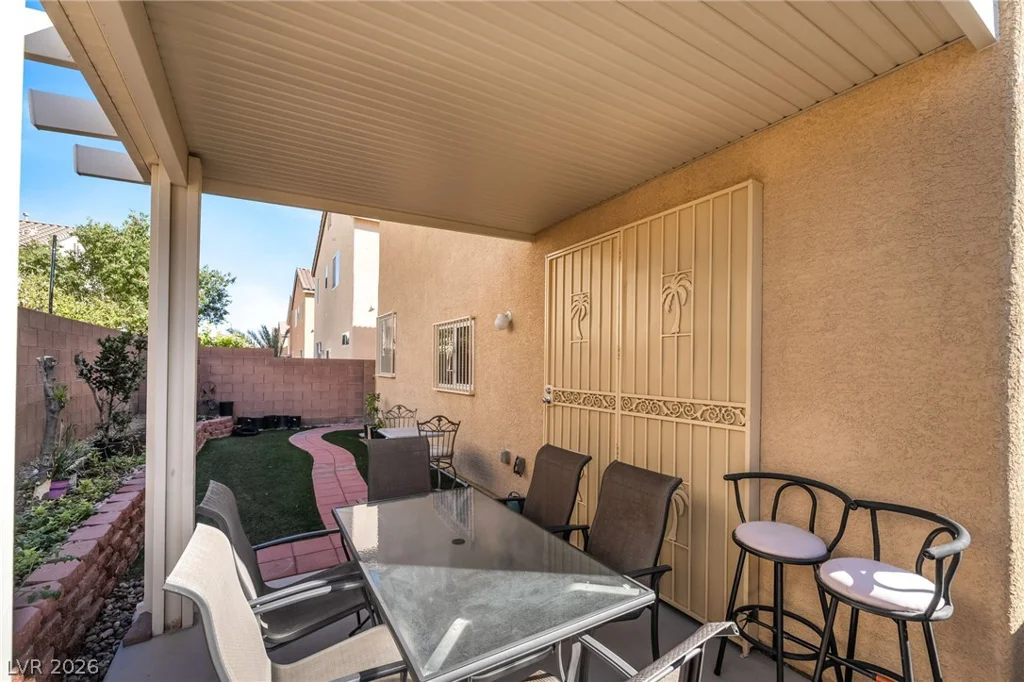 5449 Gold Country, Las Vegas, NV 89122