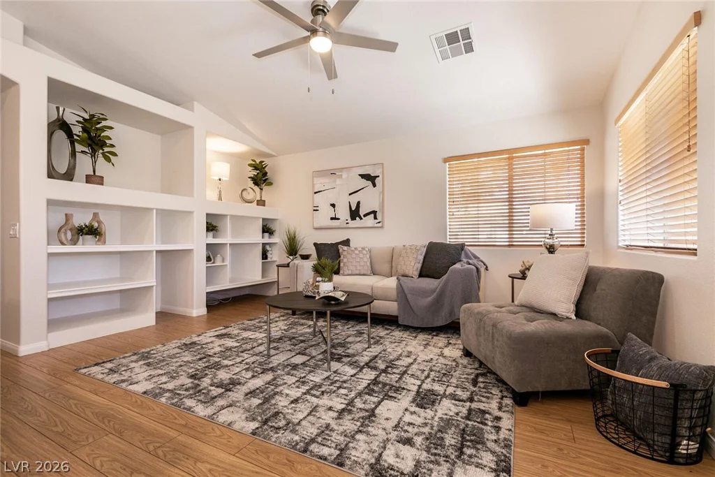 10137 Velvet Dusk, Las Vegas, NV 89144