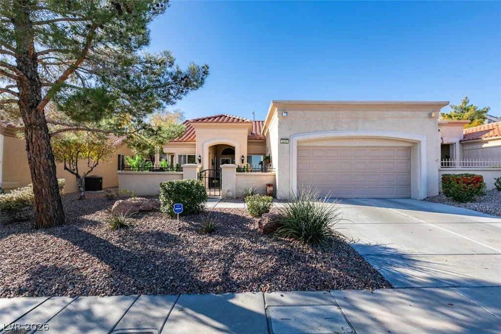2245 Barbers Point, Las Vegas, NV 89134