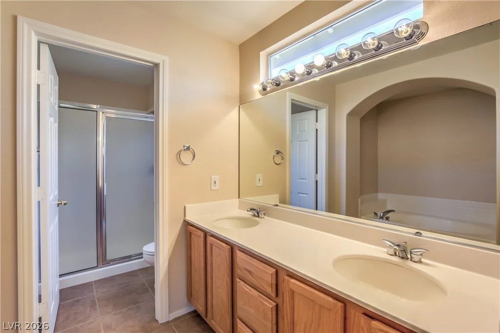 6041 Charity, Las Vegas, NV 89148