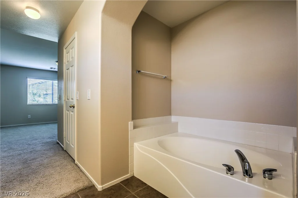 6041 Charity, Las Vegas, NV 89148