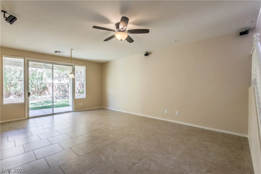 6041 Charity, Las Vegas, NV 89148