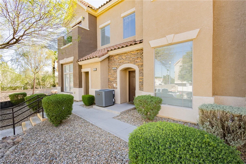 2742 Fountain Vista, Henderson, NV 89074